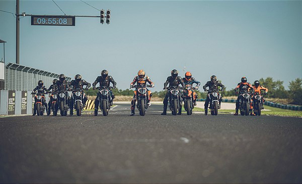 The winners of 2021 Ultimate Duke Rider